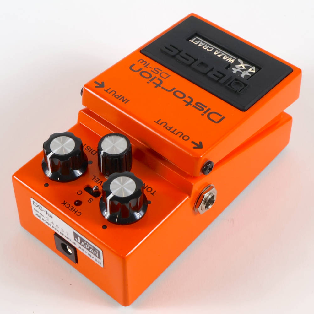 【中古】 ディストーション エフェクター BOSS DS-1W WAZA CRAFTシリーズ Distortion 左サイド