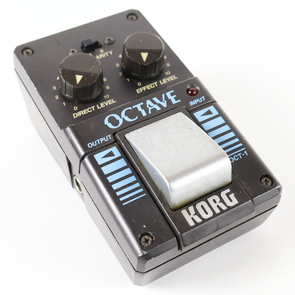 【中古】オクターバー エフェクター KORG OCT-1 OCTAVER ギターエフェクター 本体画像 斜め 