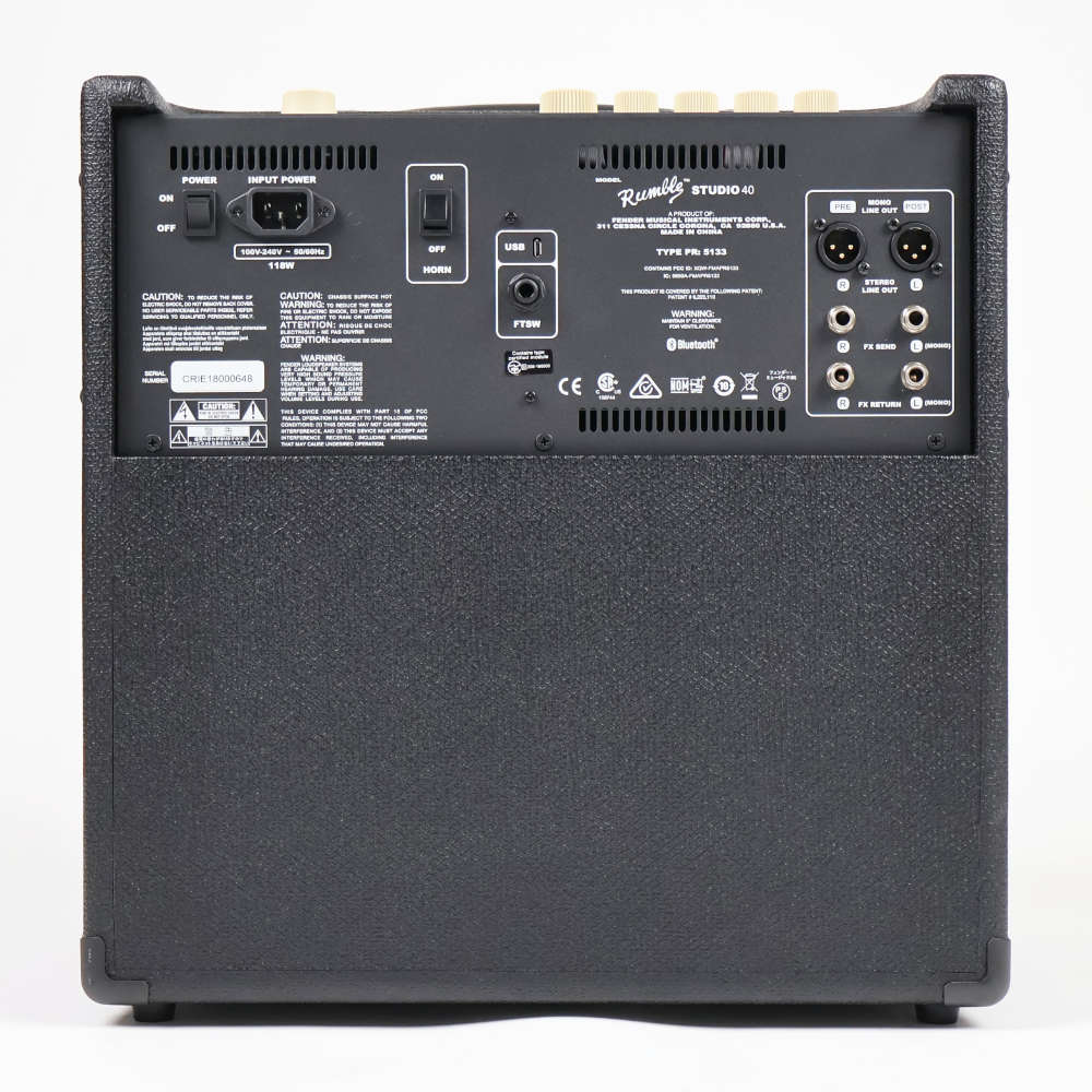 【中古】 Fender Rumble Studio 40 ベースアンプ コンボ フェンダー ランブルスタジオ 本体画像 裏