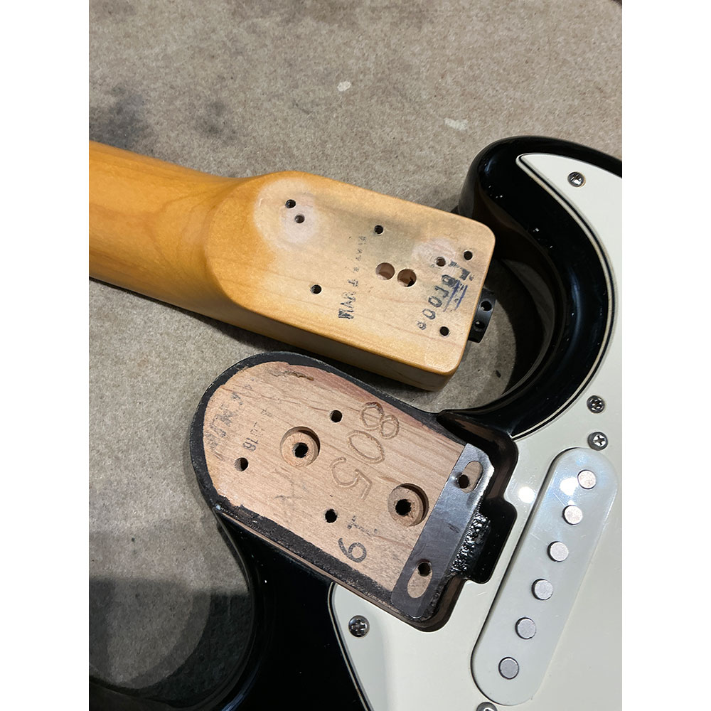 【中古】 エレキギター Music Man Cutlass SSS Black 2016年製 ミュージックマン カトラス ネック