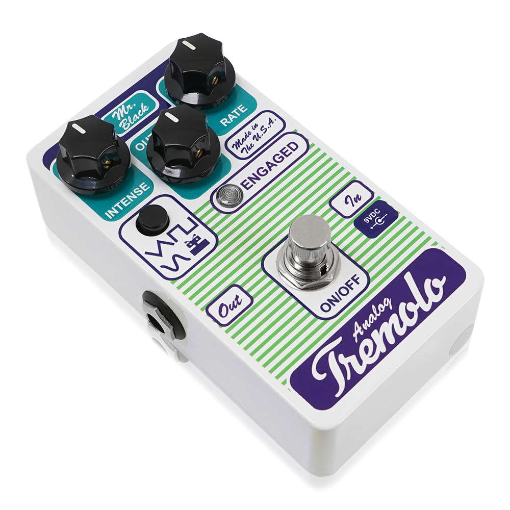 Mr.Black ミスターブラック Analog Tremolo アナログトレモロ ギターエフェクター 斜めアングル画像