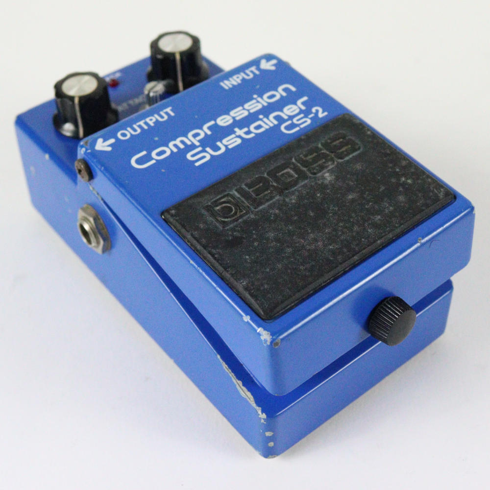 【中古】コンプレッサー エフェクター BOSS CS-2 Compression Sustainer Made in Japan ギターエフェクター 本体画像 斜め 2