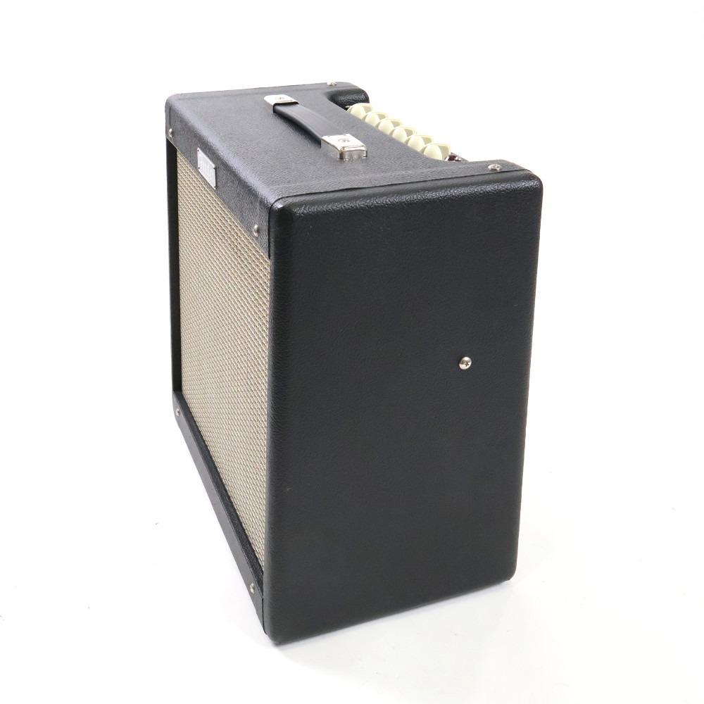 【中古】 Fender Blues Junior IV ギターアンプ コンボ 真空管アンプ 詳細画像