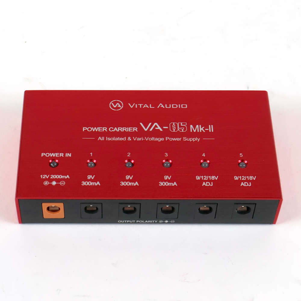 【中古】 Vital Audio バイタルオーディオ POWER CARRIER VA-05 MkII パワーサプライ 正面