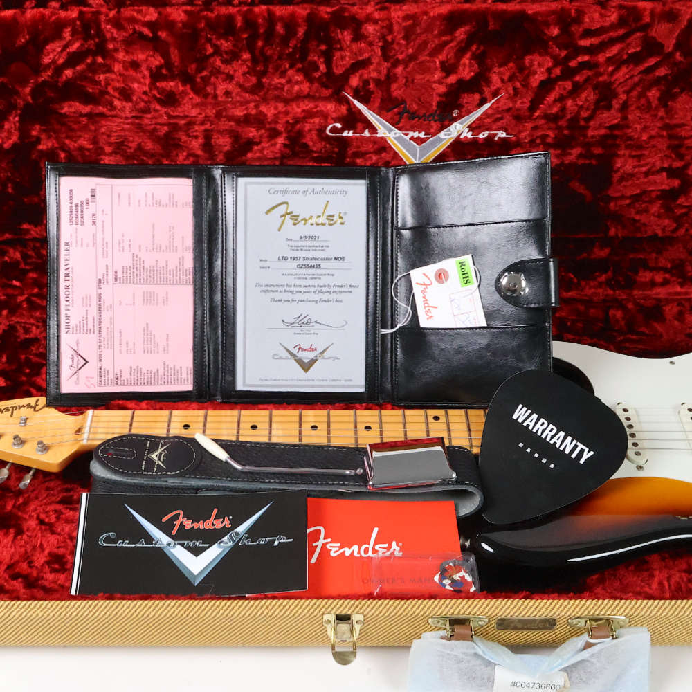 【中古】 エレキギター Fender Custom Shop W20 LTD 57 Stratocaster NOS 2TSB 2021年製 Hand Wiredピックアップ搭載 フェンダーカスタムショップ 1957 ストラトキャスター 付属品