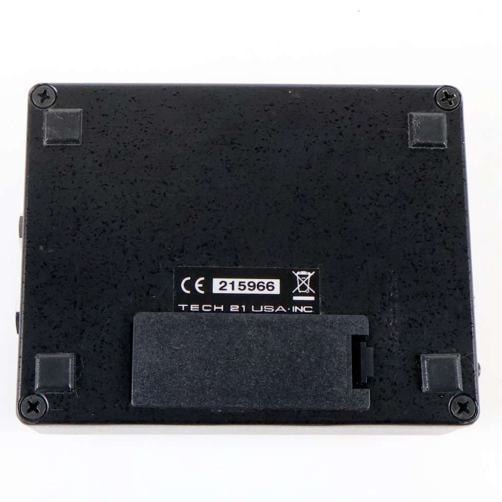 【中古】 TECH21 SansAmp PARA DRIVER DI DIボックス 裏面