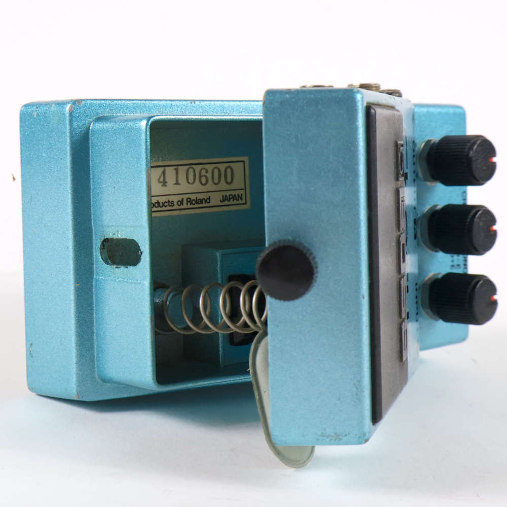 【中古】 コーラス エフェクター BOSS CE-3 Chorus Made in JAPAN ギターエフェクター シリアル