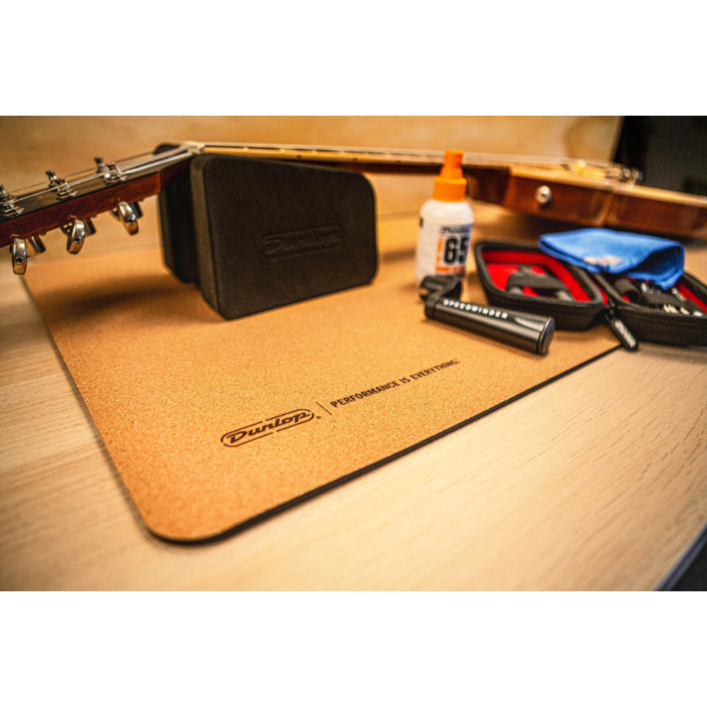 Jim Dunlop ジムダンロップ SYSTEM 65 CORK GUITAR SETUP MAT CM65 メンテナンスマット イメージ画像