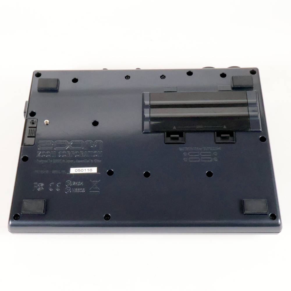 【中古】 デジタルレコーダー ZOOM R8 ズーム 裏面