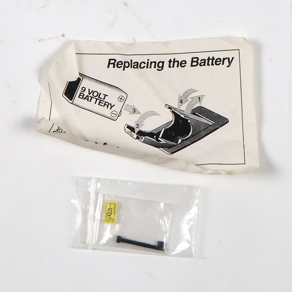 【中古】 エレキギター Music Man Luke 1 Pearl Red 1994年製 初代Steve Lukather Signature Model EMGピックアップ フロイドローズブリッジ搭載 付属品