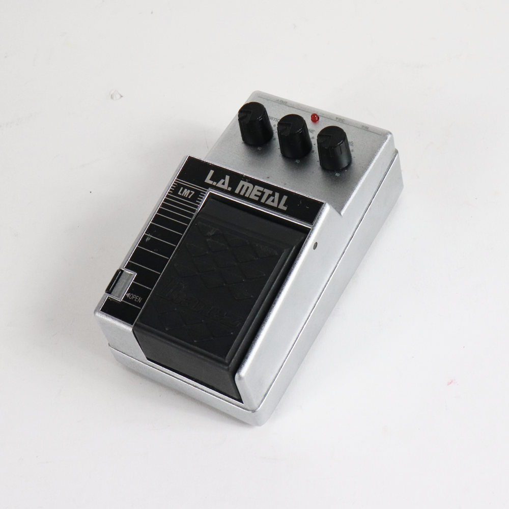 【中古】 ディストーション エフェクター IBANEZ アイバニーズ LM7 L.A.METAL ギターエフェクター 側面