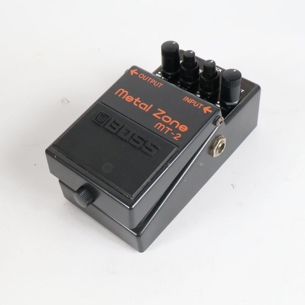 【中古】メタルゾーン エフェクター BOSS MT-2 Metal Zone ボス ギターエフェクター 側面