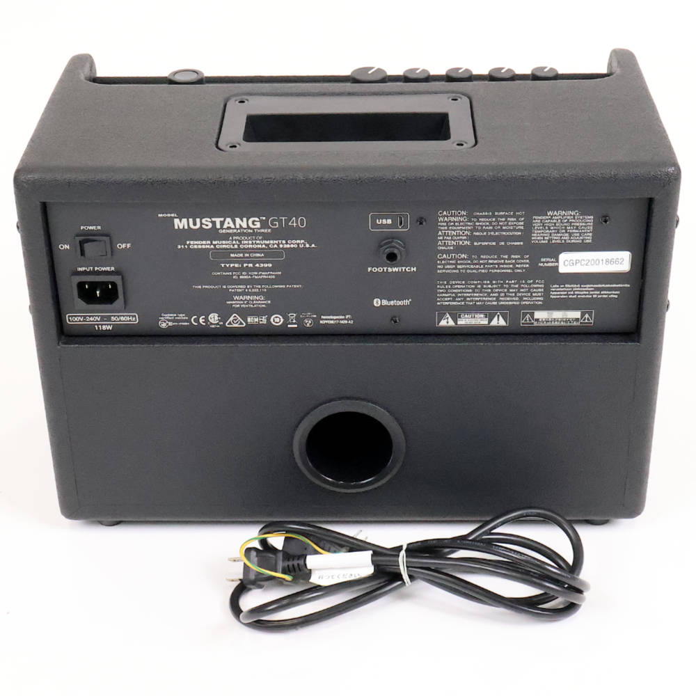 【中古】 ギターアンプ フェンダー Fender MUSTANG GT 40 ギターアンプ 背面
