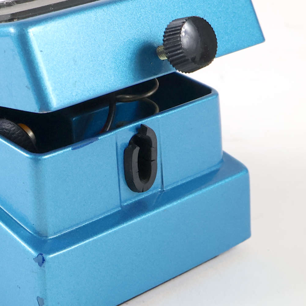 【中古】 ハーモ二スト エフェクター BOSS HR-2 Harmonist ギターエフェクター ピッチシフター ゴムブッシュ劣化