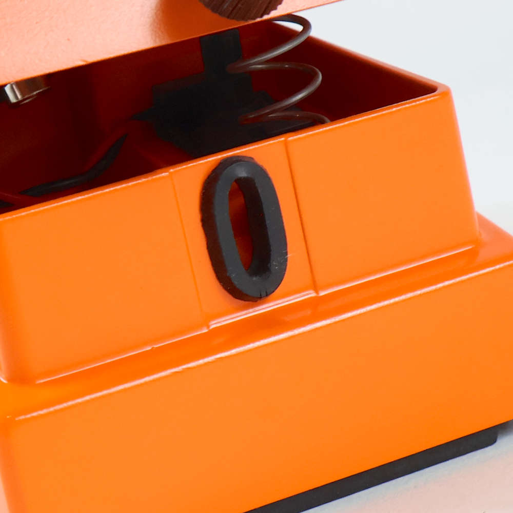 【中古】ディストーション エフェクター BOSS DS-1 Distortion ギターエフェクター ゴムブッシュ劣化