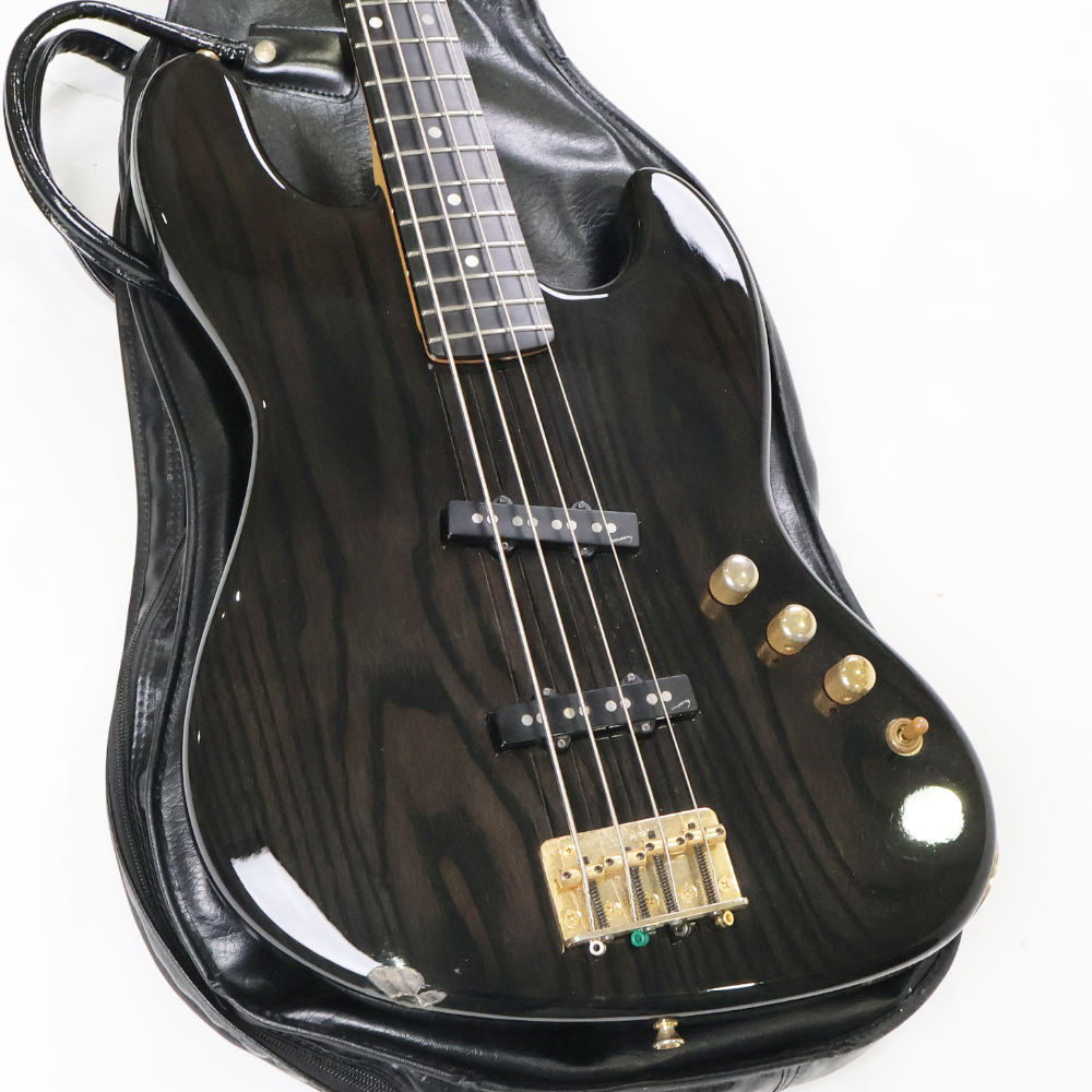 【中古】 エレキベース MOON JJ-4  シースルーブラック moonオリジナルピックアップ搭載 パッシブ仕様 ボディ画像 