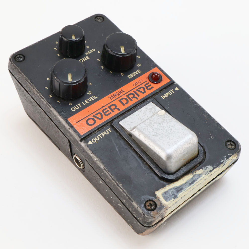【中古】 オーバードライブ YAMAHA OD-01 OVER DRIVE ギターエフェクター 本体画像 斜め 