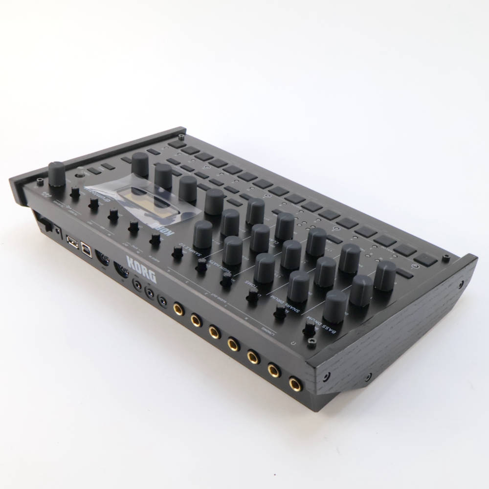 【訳あり】KORG DRUMLOGUE アウトレット ハイブリッドドラムマシン ドラムローグ 左サイド