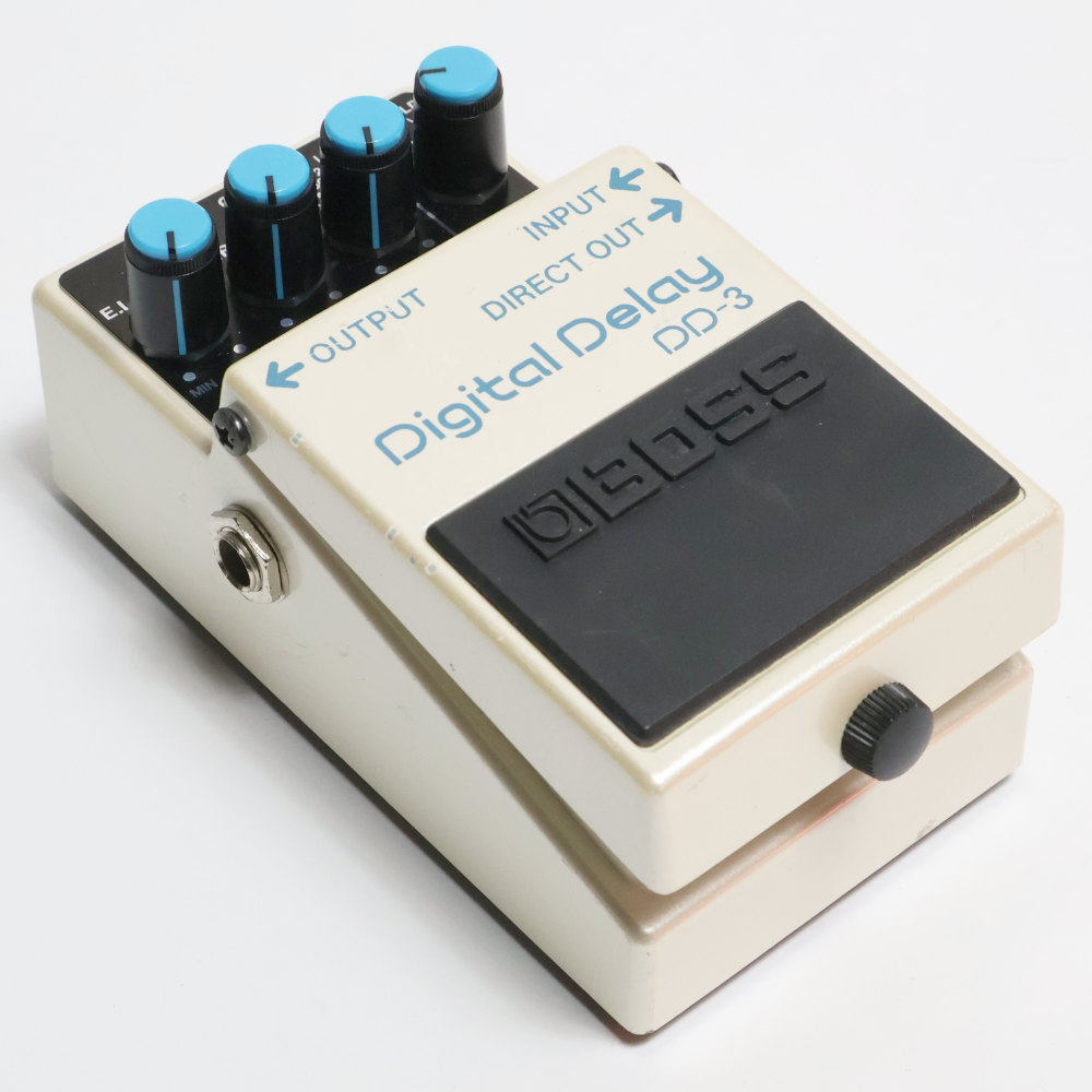 【中古】 デジタルディレイ エフェクター BOSS DD-3 Digtal Delay ギターエフェクター ディレイ 本体画像 斜め 2