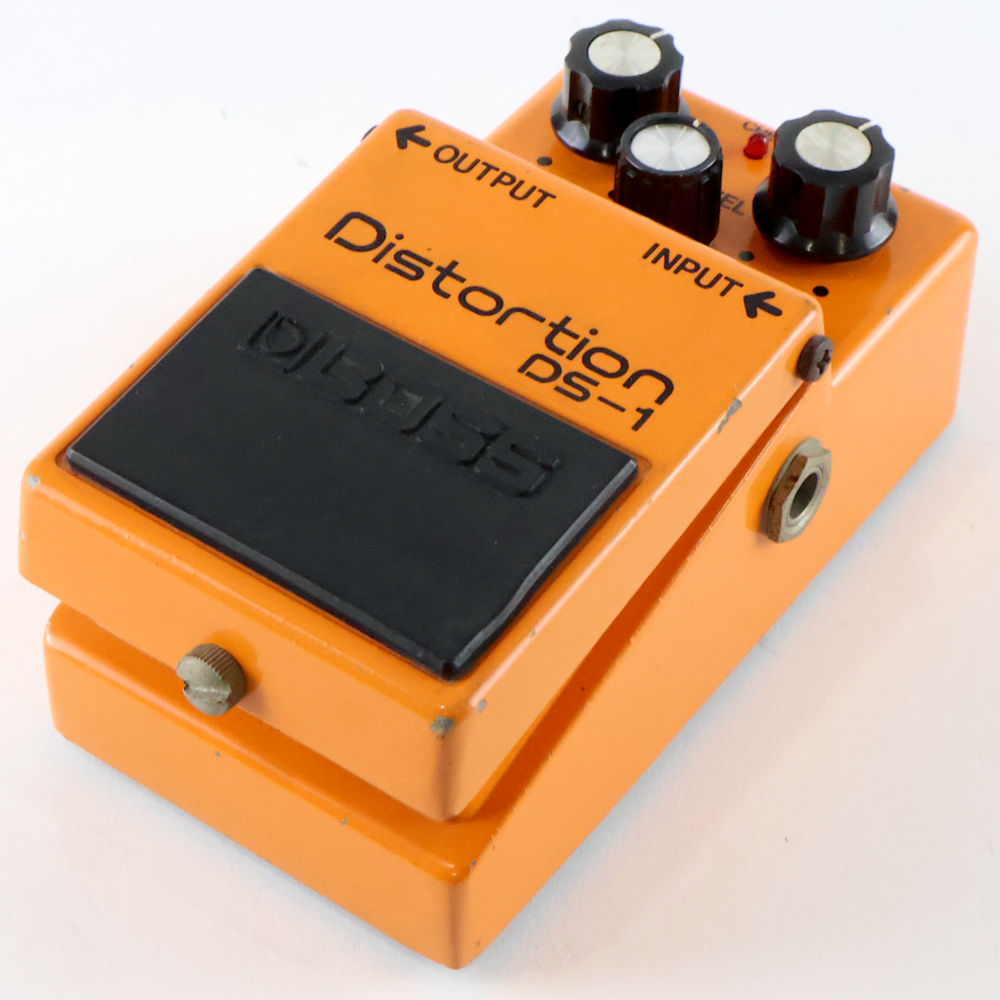 【中古】 ディストーション エフェクター BOSS DS-1 Distortion 1980年製 Made in Japan Silver Screw 銀ネジ ギターエフェクター 右サイド