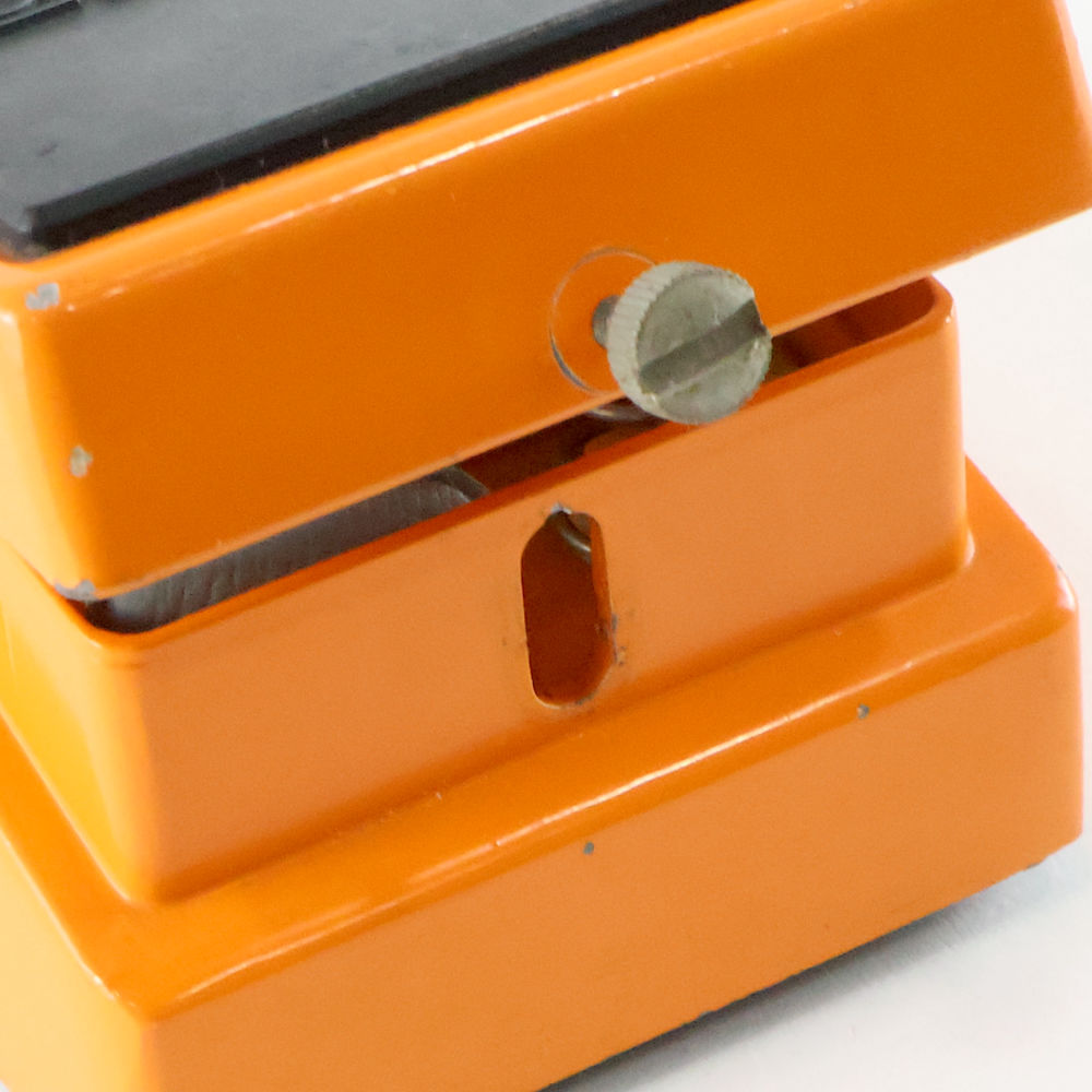 【中古】 ディストーション エフェクター BOSS DS-1 Distortion 1980年製 Made in Japan Silver Screw 銀ネジ ギターエフェクター ブッシュ欠損