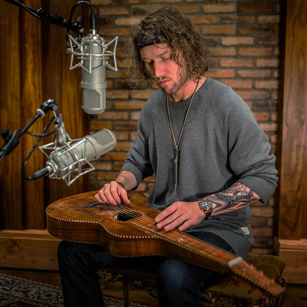 LAUTEN AUDIO ローテンオーディオ FC-387 ATLANTIS コンデンサーマイク 使用イメージ