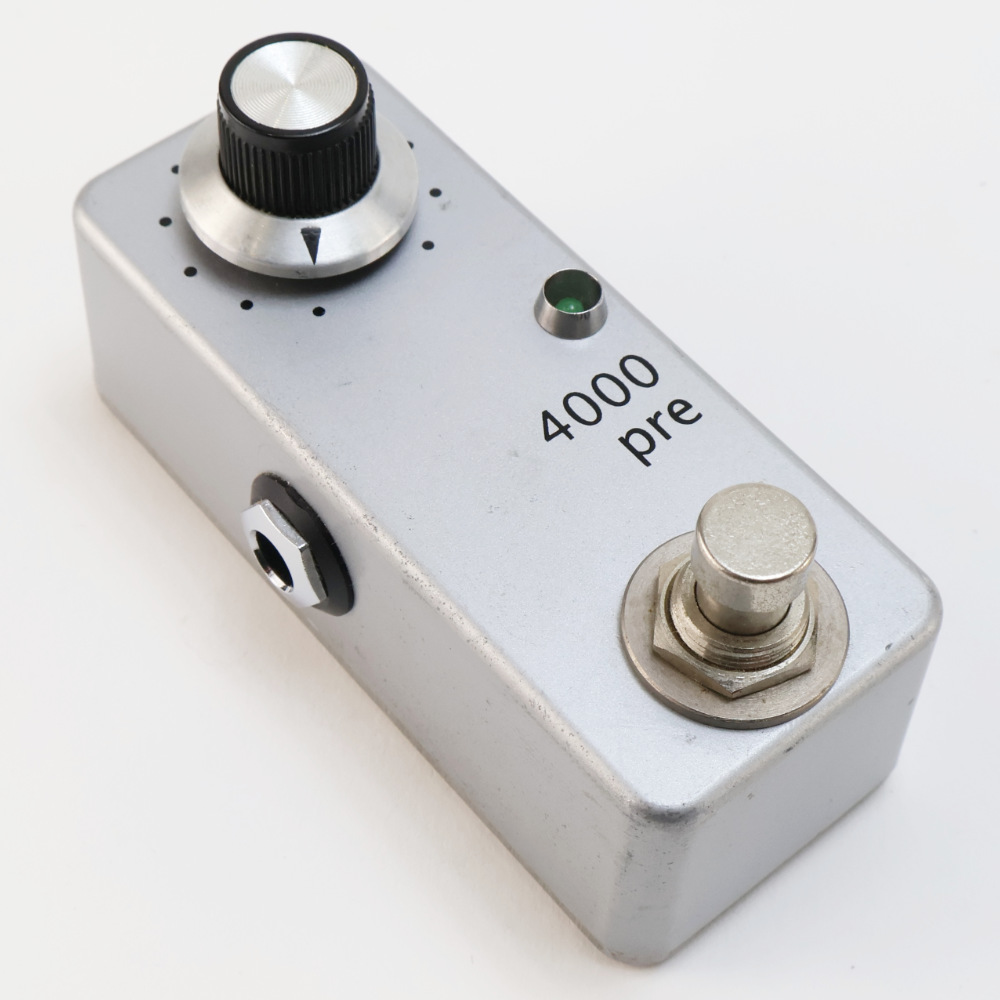 【中古】 Zahnrad ツァーンラート 4000pre プリアンプ ブースター ギター ベース エフェクター 本体画像 斜め2