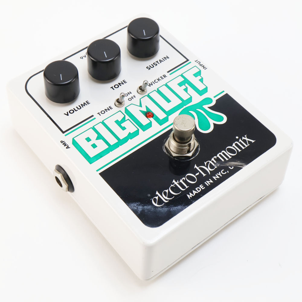 【中古】 エフェクター ELECTRO-HARMONIX Big Muff Pi with Tone Wicker エレクトロハーモニクス ビッグマフ ファズ エレハモ 本体画像 斜め 