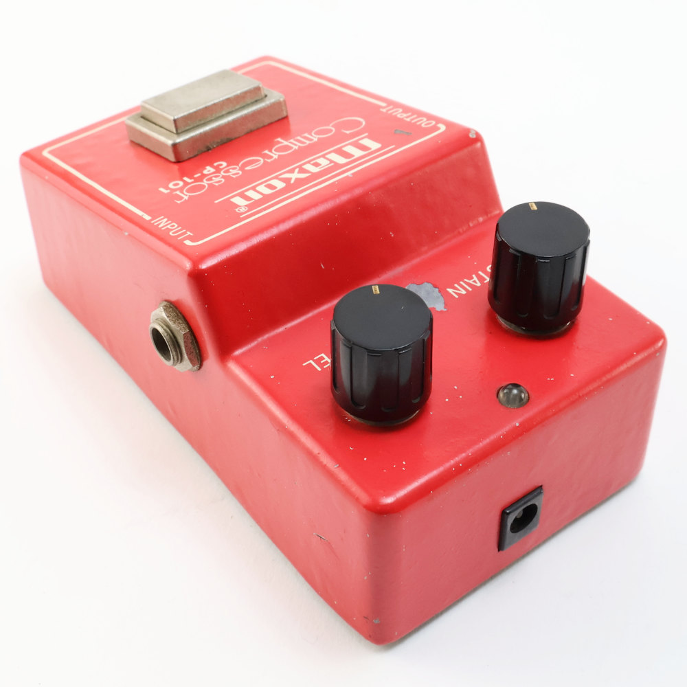 【中古】コンプレッサー エフェクター MAXON CP-101 Compressor ギターエフェクター 本体画像 斜め 2