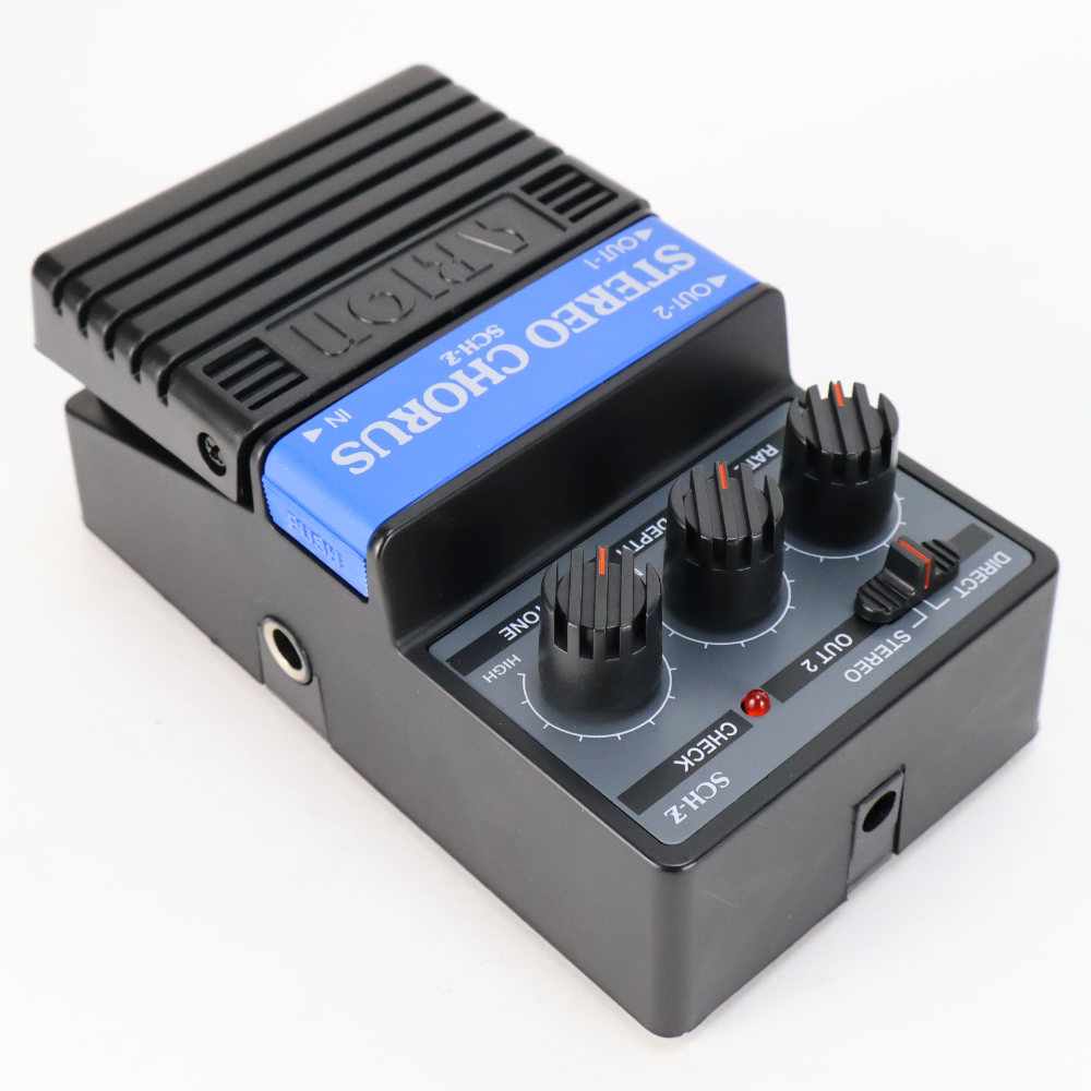 【中古】 コーラス エフェクター ARION SCH-Z STEREO CHORUS ギターエフェクター 本体画像 斜め 2