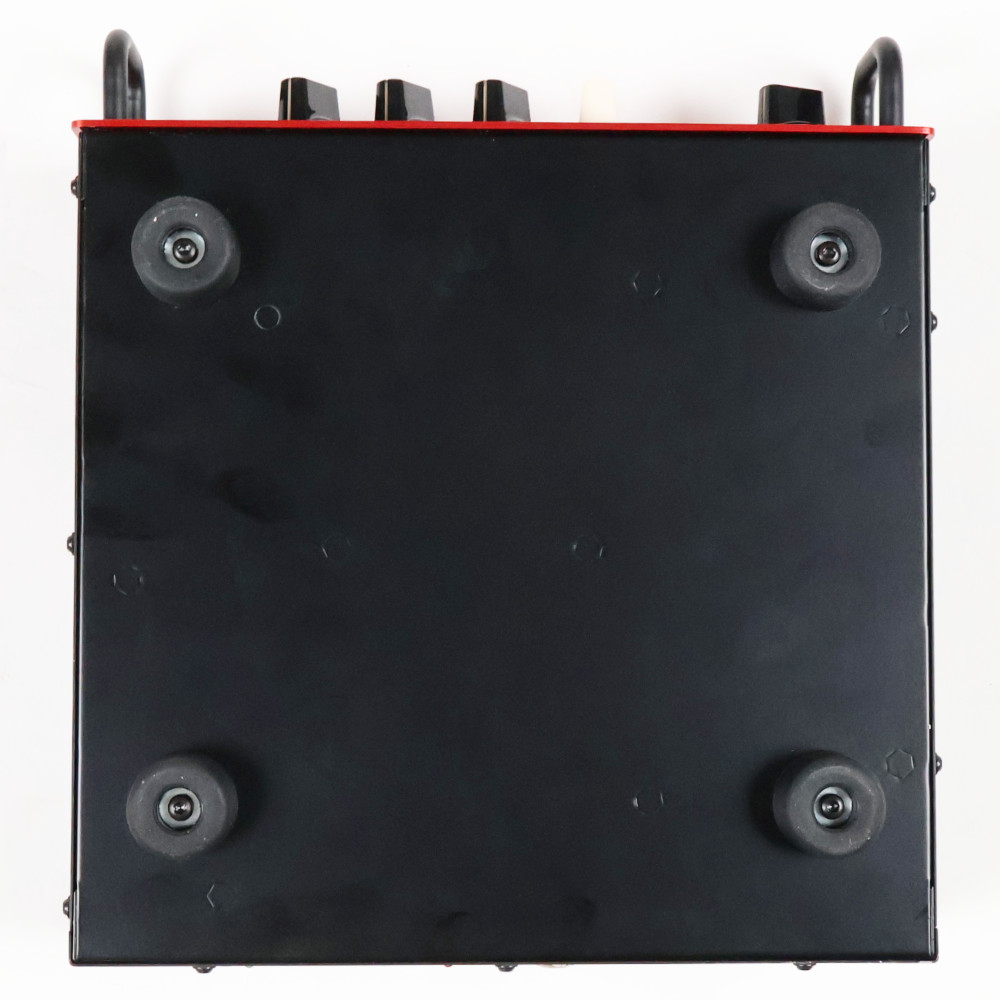 【中古】 tc electronic BH250 小型ベースアンプ ヘッド 本体画像 裏 