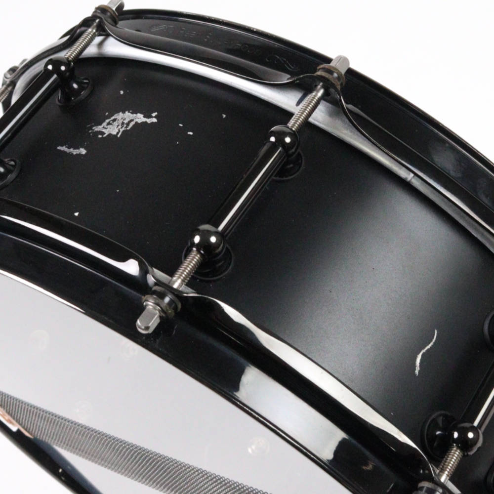 【中古】 スネアドラム パール  Pearl UCA1450/B ULTRACAST 14x5 旧仕様 ウルトラキャスト 傷