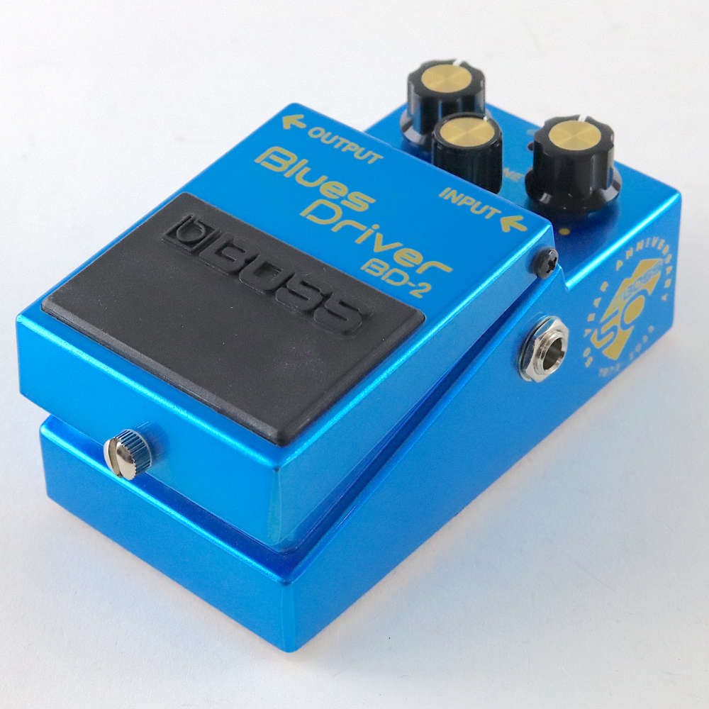 【中古】 オーバードライブ エフェクター BOSS ボス BD-2-B50A ブルースドライバー ギターエフェクター BOSSブランド設立50周年記念モデル 右サイド