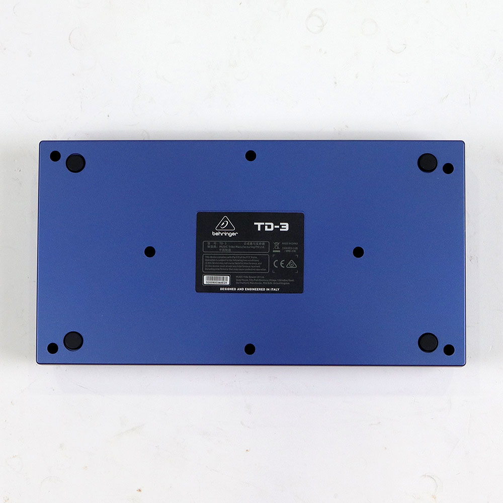 【中古】 BEHRINGER TD-3-BU アナログ ベースライン シンセサイザー 裏面
