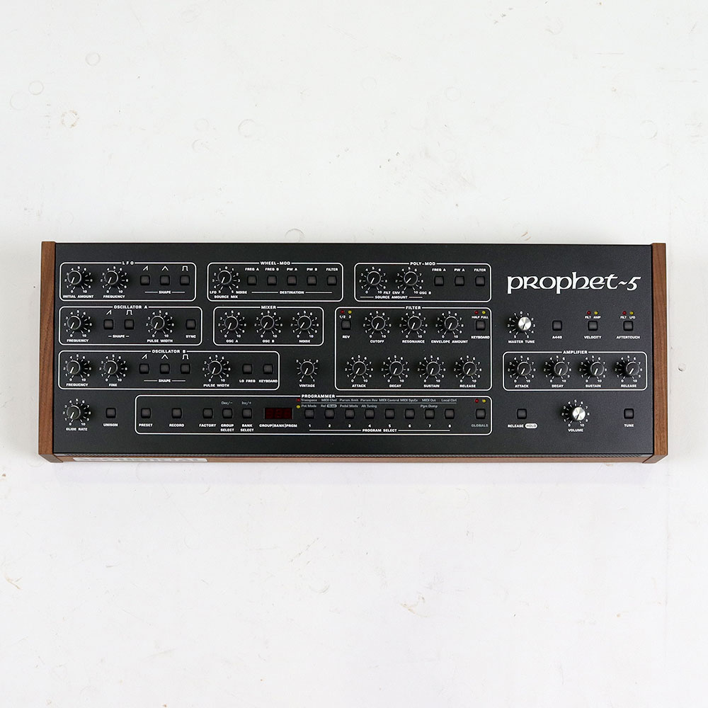 【中古】 シンセサイザーモジュール SEQUENTIAL Prophet-5 Module 正面