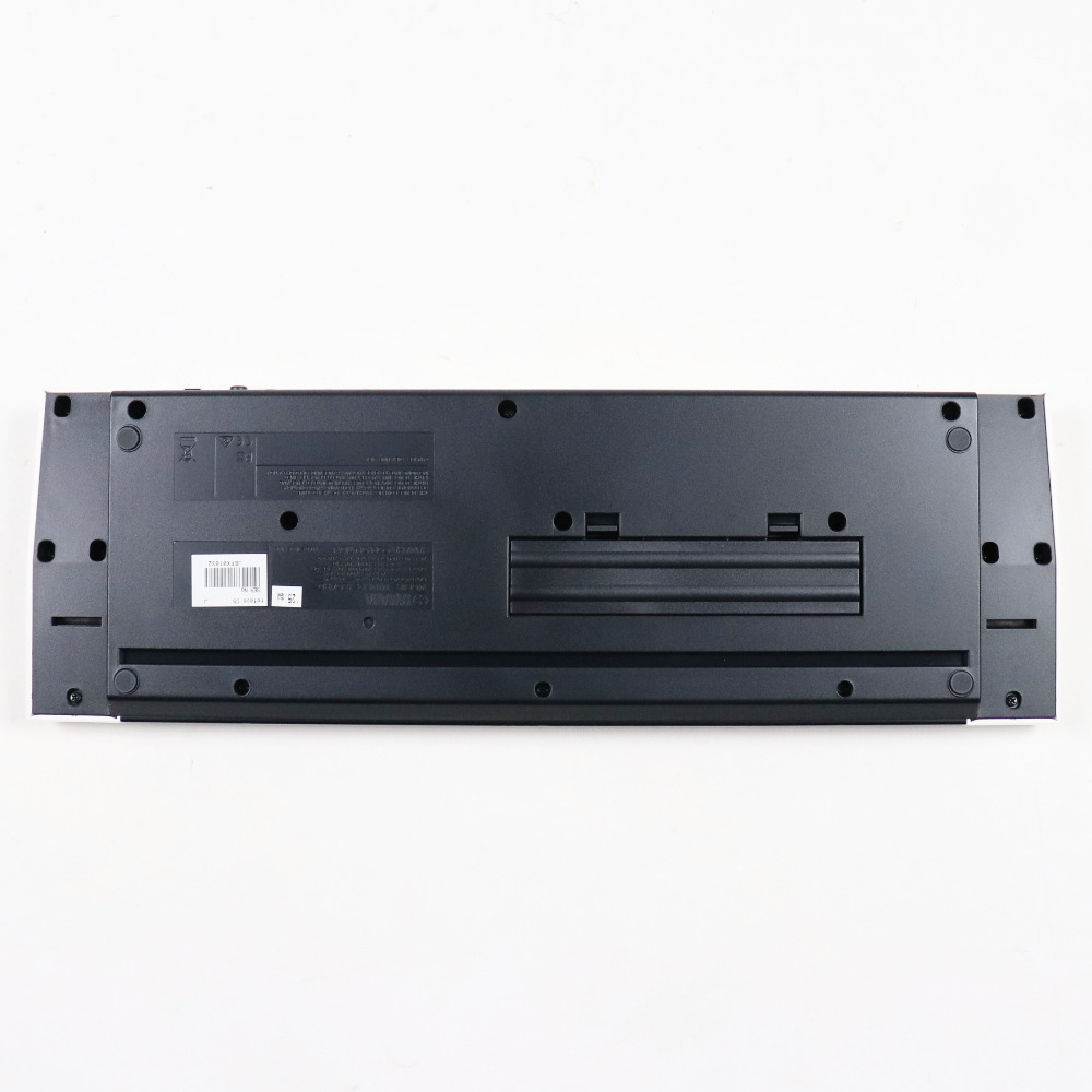 【中古】 ヤマハ YAMAHA reface CS シンセサイザー リフェイス 本体画像 裏