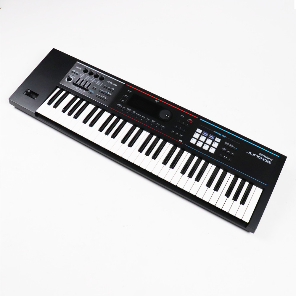 【中古】 シンセサイザー ROLAND JUNO-DS61 本体画像 斜め
