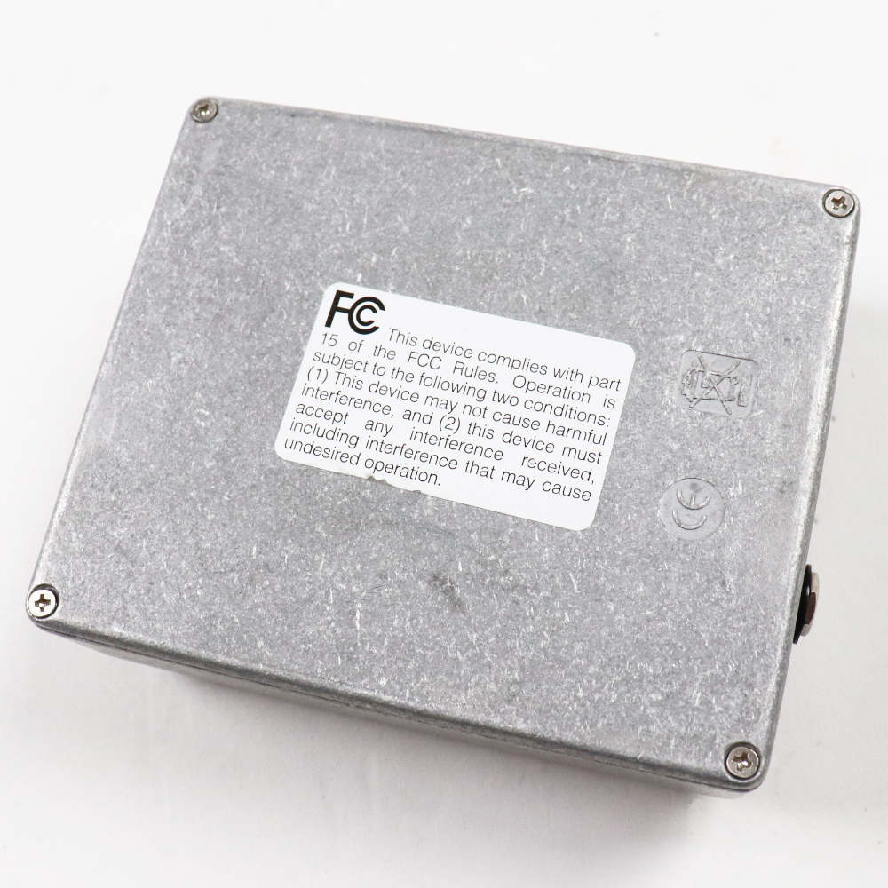 【中古】 マルチエフェクター ELECTRO-HARMONIX TONE TATTOO エレクトローハーモニクス ギターエフェクター 本体画像 裏 