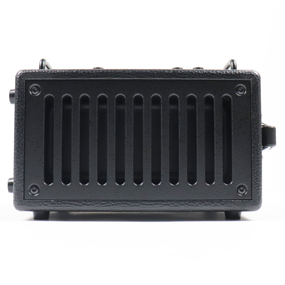 【中古】 PHIL JONES BASS Double Four PLUS BLACK 小型ベースアンプ コンボ USBモバイルバッテリー対応 フィルジョーンズベース 本体画像 裏 