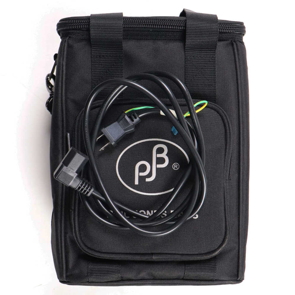 【中古】 PHIL JONES BASS Double Four PLUS BLACK 小型ベースアンプ コンボ USBモバイルバッテリー対応 フィルジョーンズベース 付属品画像