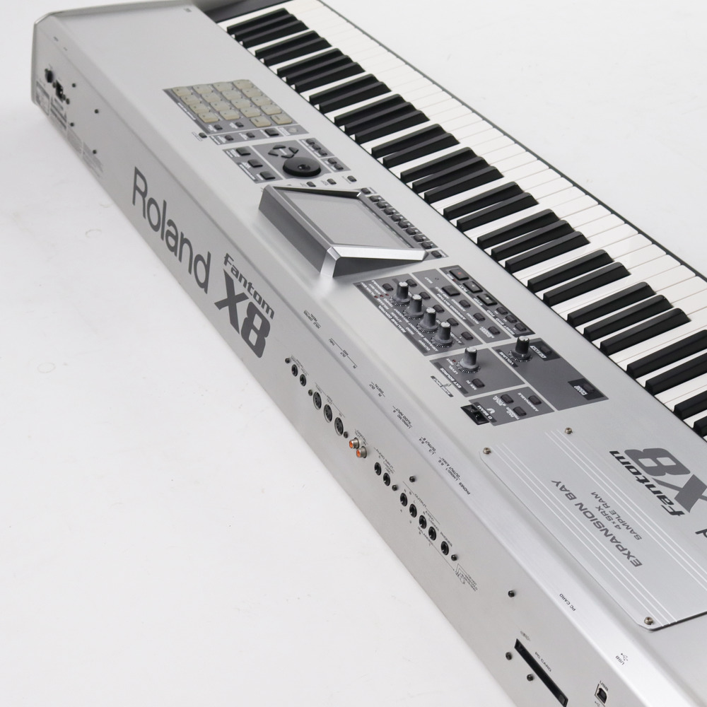 【中古】 シンセサイザー ROLAND Fantom-X8 Synthesizer 側面