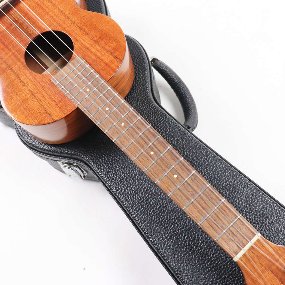 【中古】 ウクレレ KAMAKA HF-3 カマカ テナーウクレレ 2017年製 ハードケース付き MADE IN HAWAII USA ネック