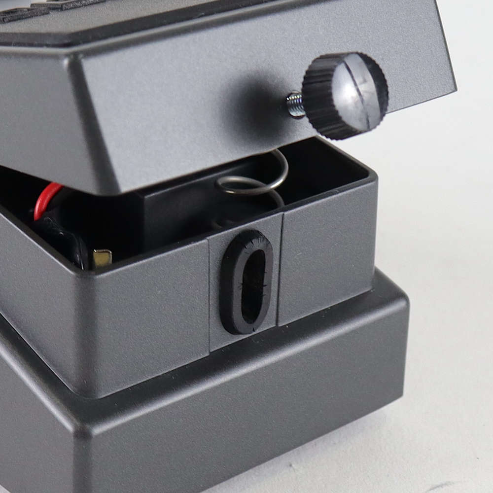 【中古】メタルゾーン エフェクター BOSS MT-2 Metal Zone ボス ギターエフェクター フロント画像