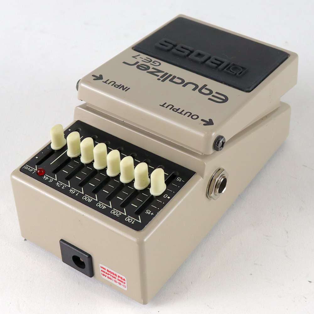 【中古】イコライザー エフェクター BOSS GE-7 Equalizer ギターエフェクター リア斜めアングル画像
