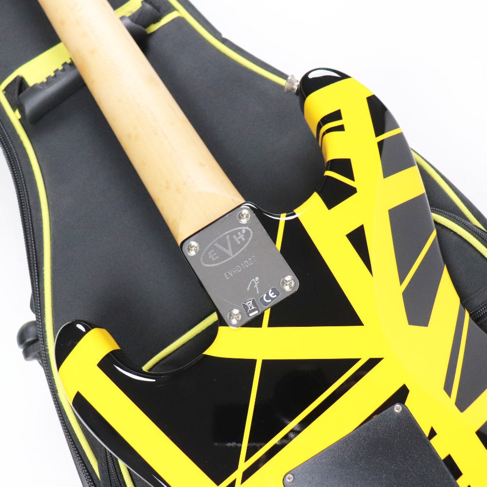 【中古】 エレキギター EVH Striped Series Black with Yellow Stripes 2013年製 Eddie Van Halen Signature Model エディ・ヴァン・ヘイレン ネックプレート
