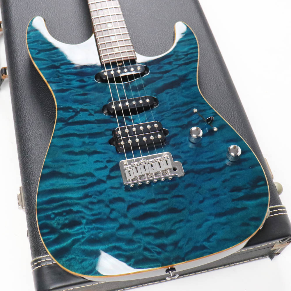 【中古】 エレキギター Suhr Standard Trem Quilt Maple Top Trans Blue 2005年製 3.42kg サー スタンダード トレモロ キルテッドメイプルトップ トランスブルー Standard-T ボディ画像