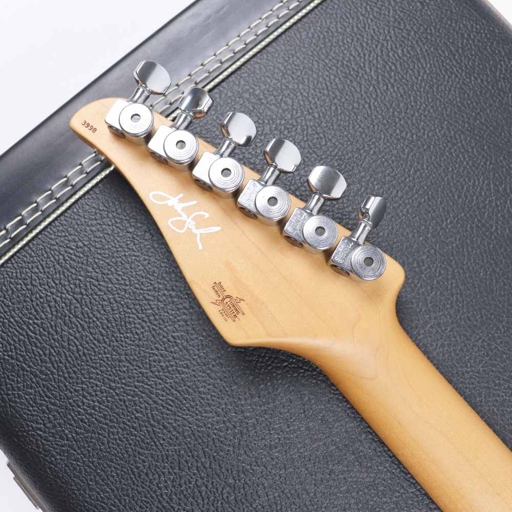 【中古】 エレキギター Suhr Standard Trem Quilt Maple Top Trans Blue 2005年製 3.42kg サー スタンダード トレモロ キルテッドメイプルトップ トランスブルー Standard-T ヘッド裏画像