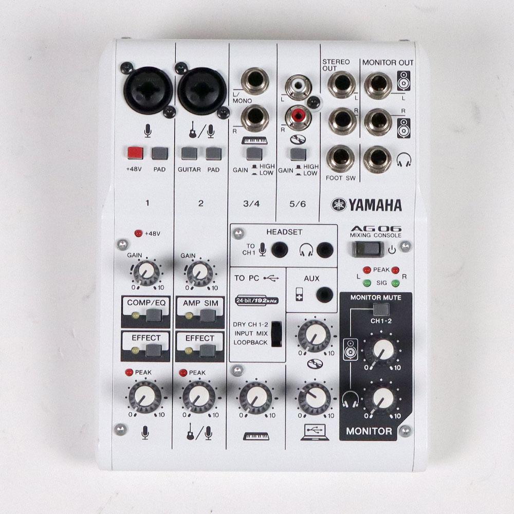 【中古】 ミキサー ヤマハ YAMAHA AG06 W ライブストリーミングミキサー ホワイト 正面