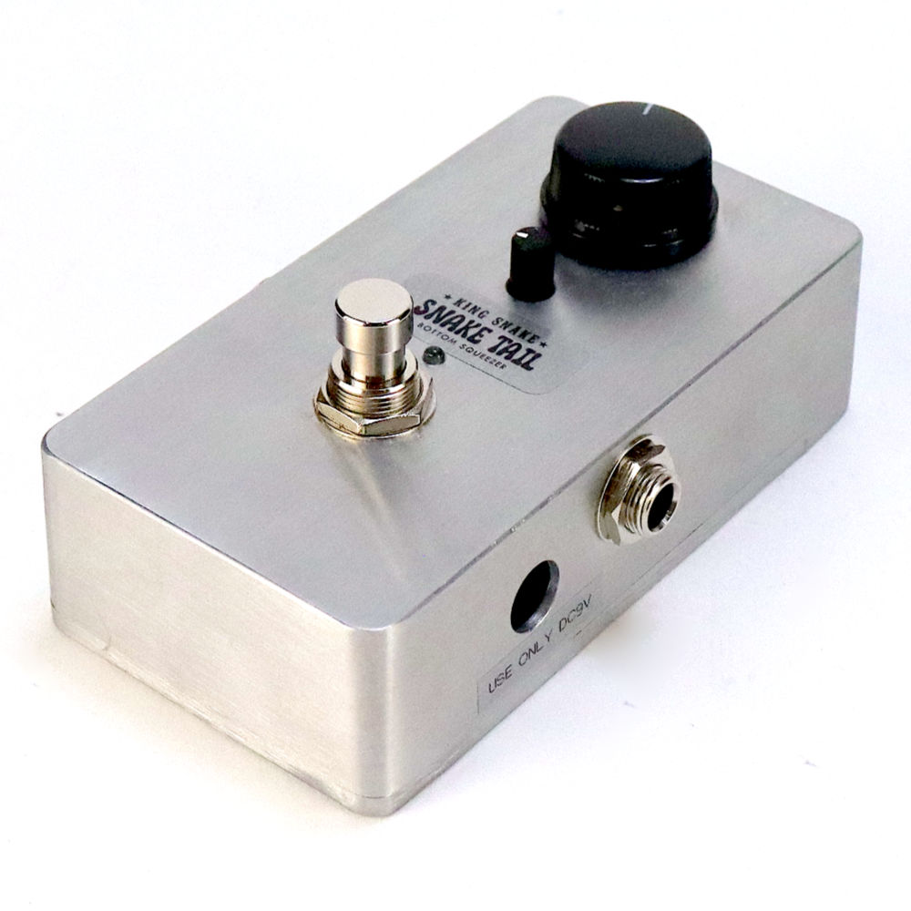 KING SNAKE キングスネーク Snake Tail ギターエフェクター 右サイド