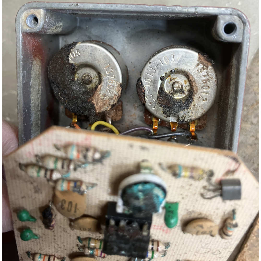 【中古】コンプレッサー エフェクター MXR DYNA COMP Block Logo 1980年製 ダイナコンプ ギターエフェクター 内部画像2